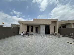 3bdrm House in Lake Side Estate for sale
