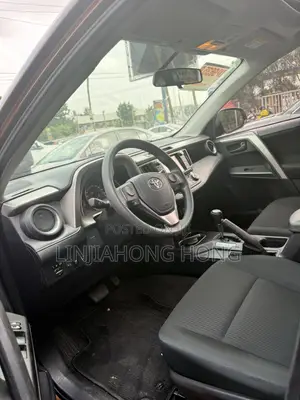 Toyota RAV4 2019 White