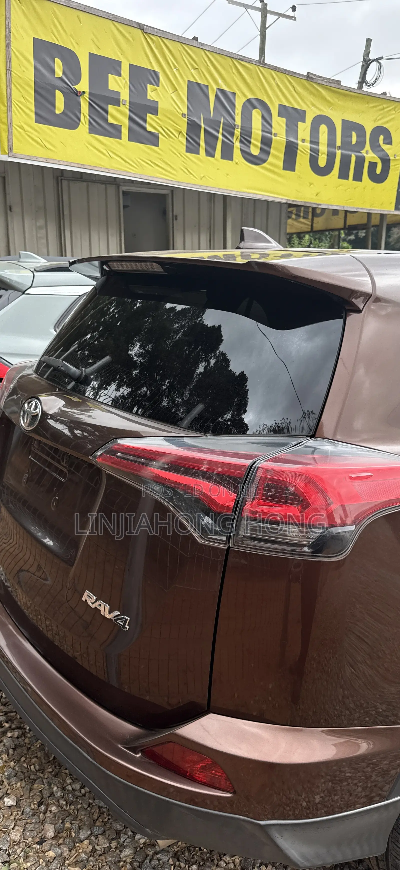 Toyota RAV4 2019 White