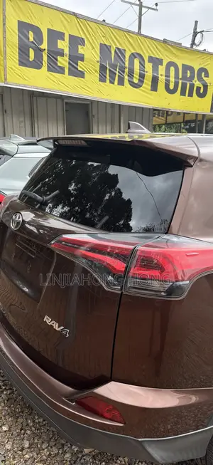 Toyota RAV4 2019 White
