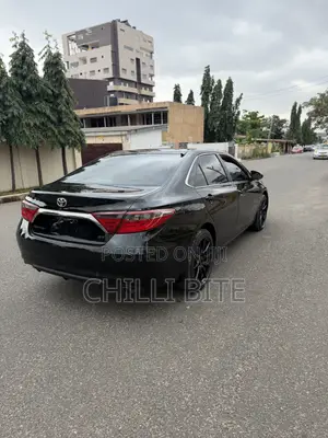 Toyota Camry SE 4dr Sedan (2.5L 4cyl 6A) 2016 Black