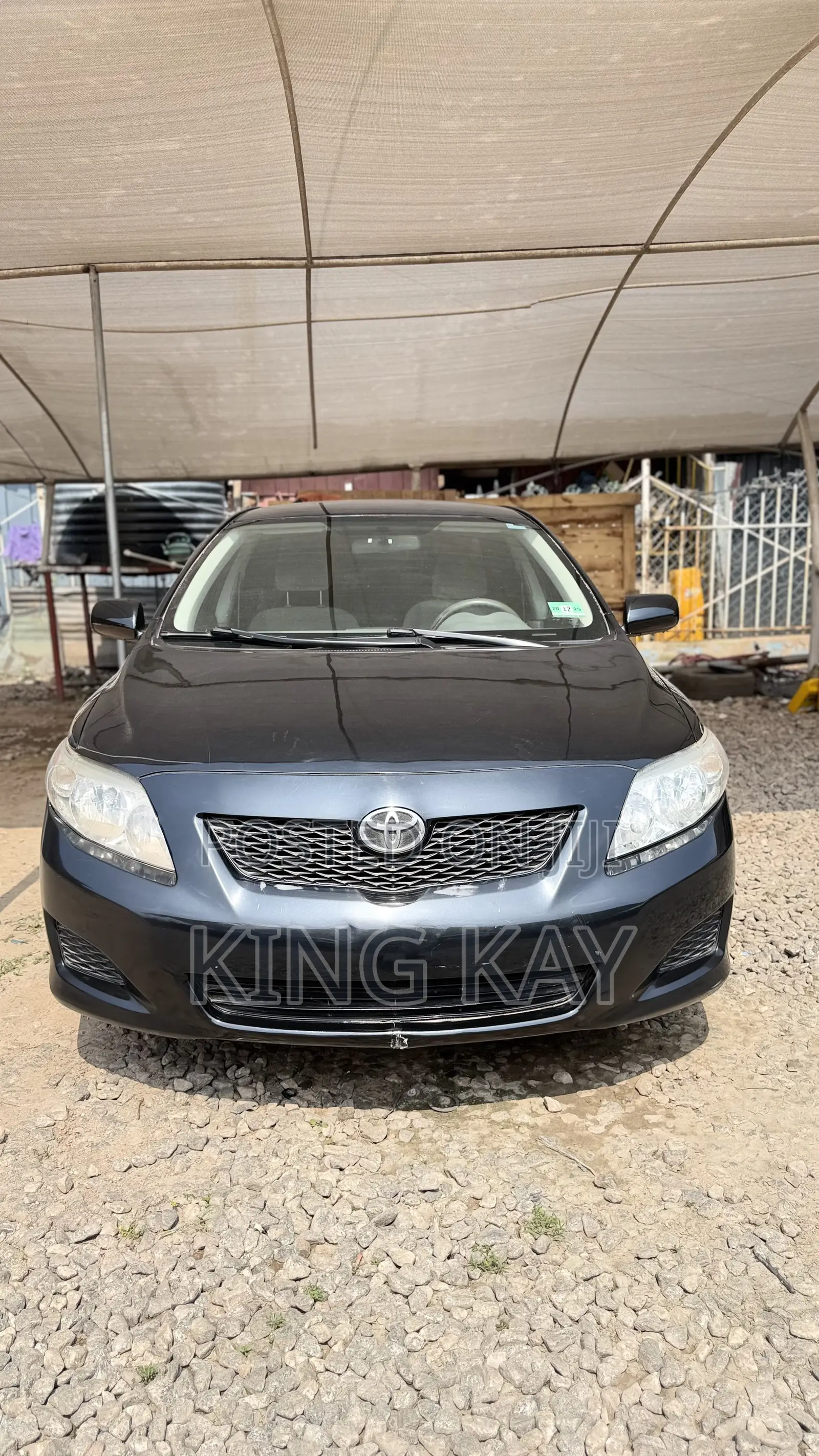 Toyota Corolla LE 4dr Sedan (1.8L 4 cyl 4A) 2009 Gray