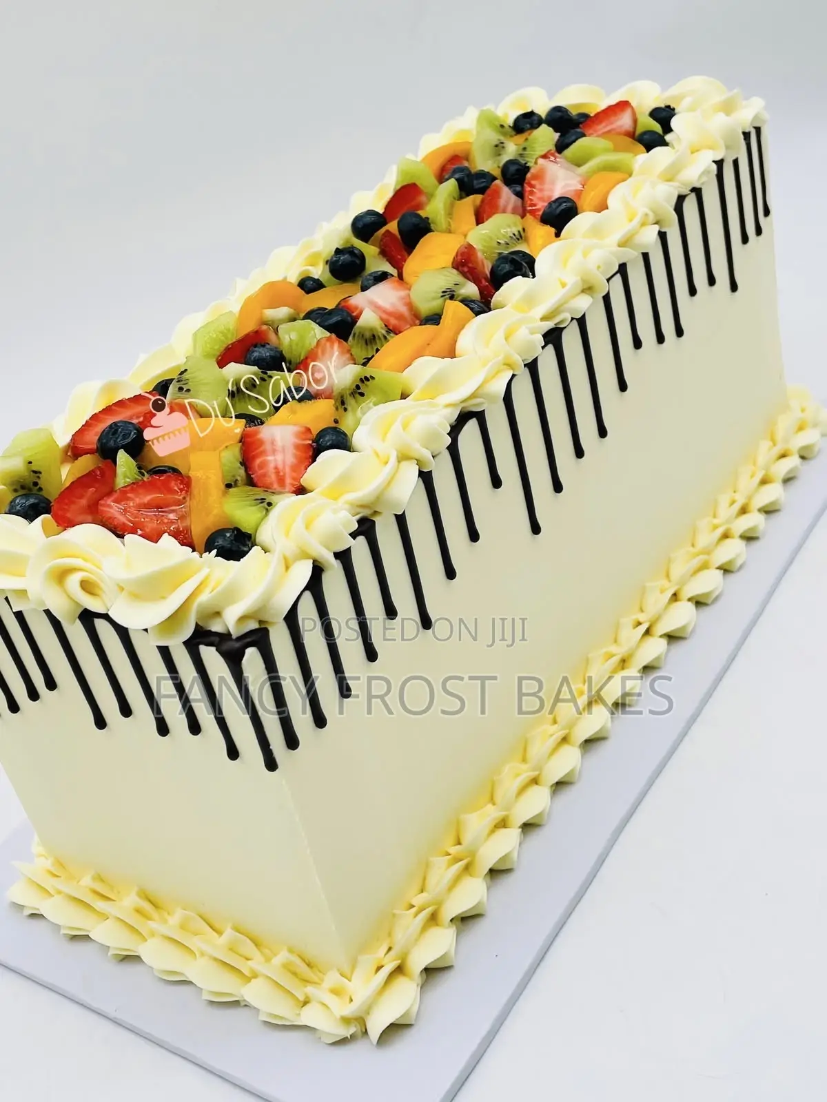 Super Premium Events Cakes