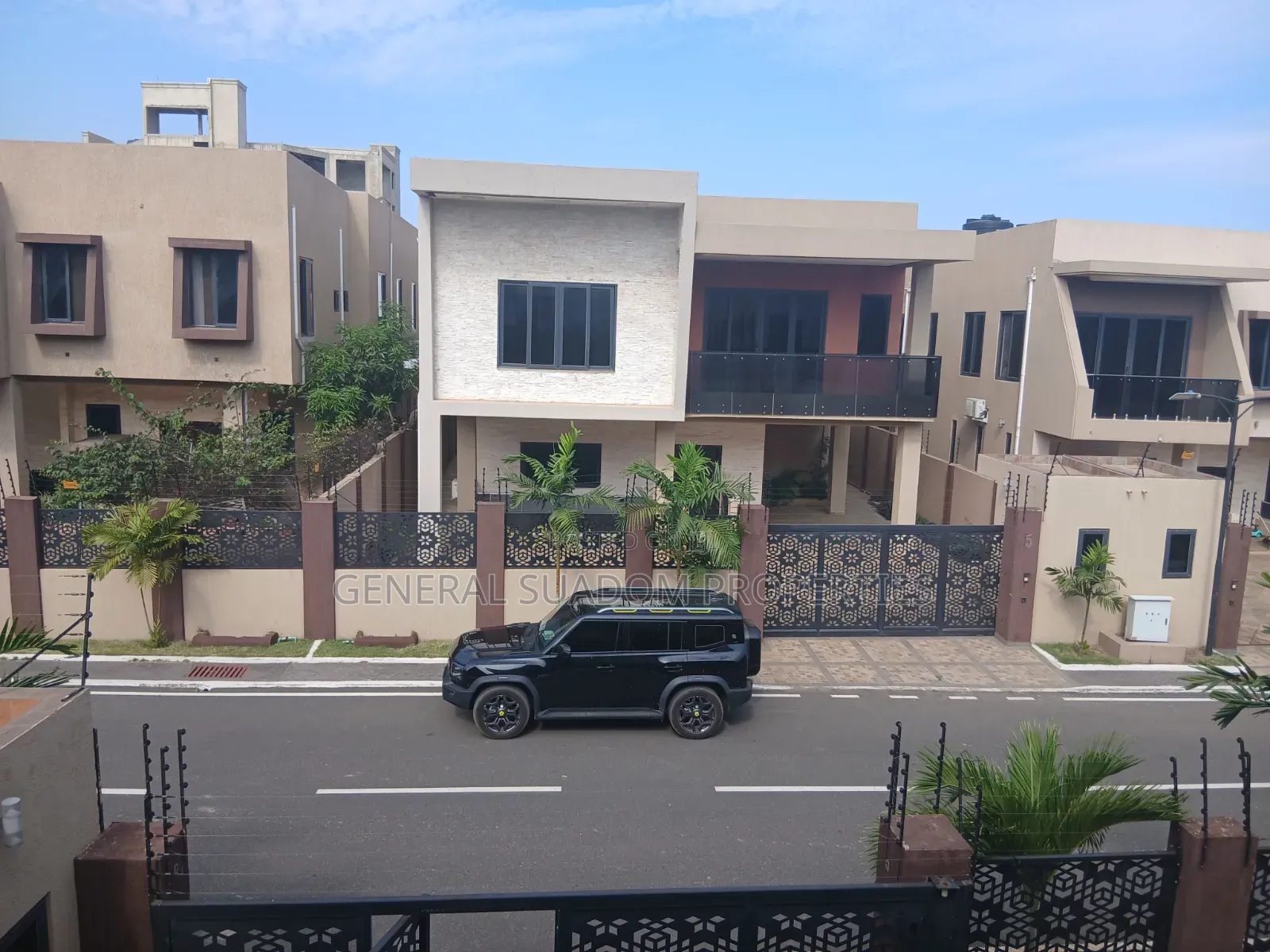 Furnished 4bdrm Duplex in Suadom Properties, Boundary Road Area