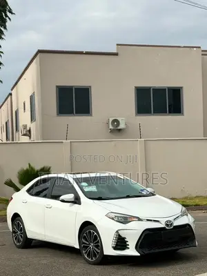 Toyota Corolla S 4dr Sedan (1.8L 4cyl CVT) 2016 White