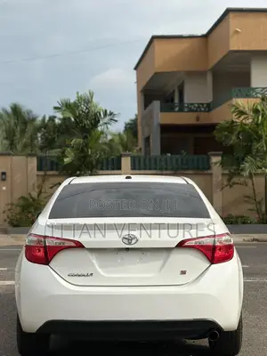 Toyota Corolla S 4dr Sedan (1.8L 4cyl CVT) 2016 White