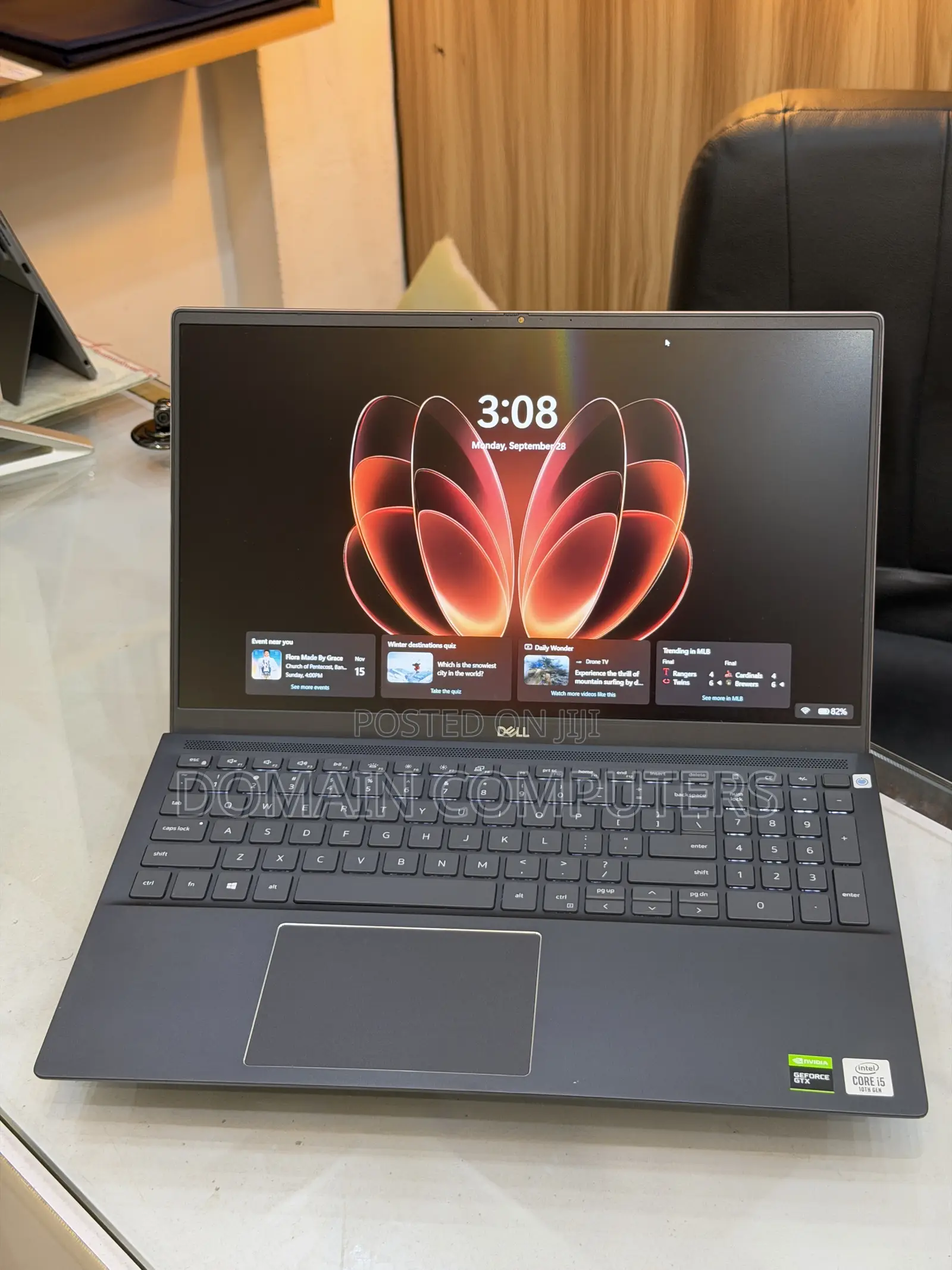 Laptop Dell Vostro 7510 16GB Intel Core i5 SSD 256GB