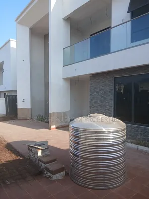 4bdrm Duplex in Suadom Properties, Sakumono for sale