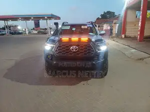 Toyota Tacoma 2017 Gray