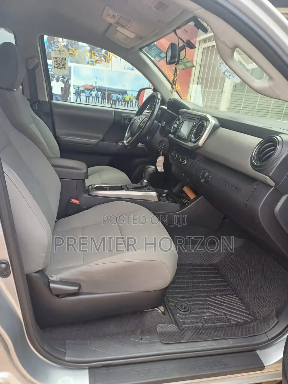 Toyota Tacoma 2017 Gray