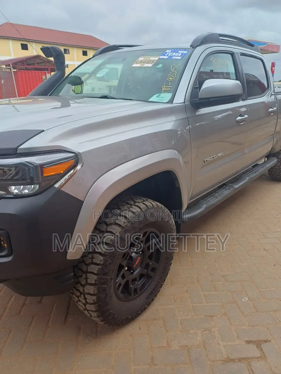 Toyota Tacoma 2017 Gray