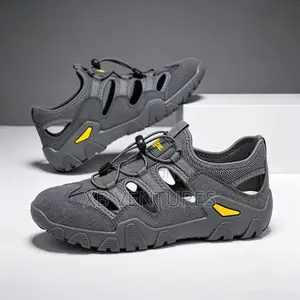 Men's Hollow Breathable Sandals Loafers Beach Shoes - Gray