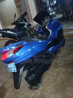 Yamaha Majesty 2010 Blue