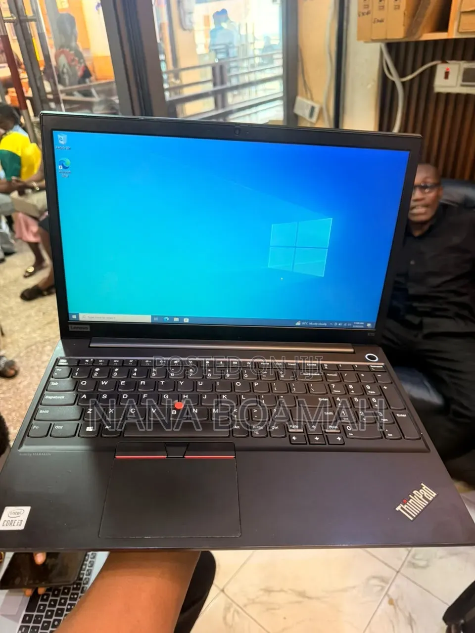 Laptop Lenovo ThinkPad E15 8GB Intel Core i3 SSD 256GB
