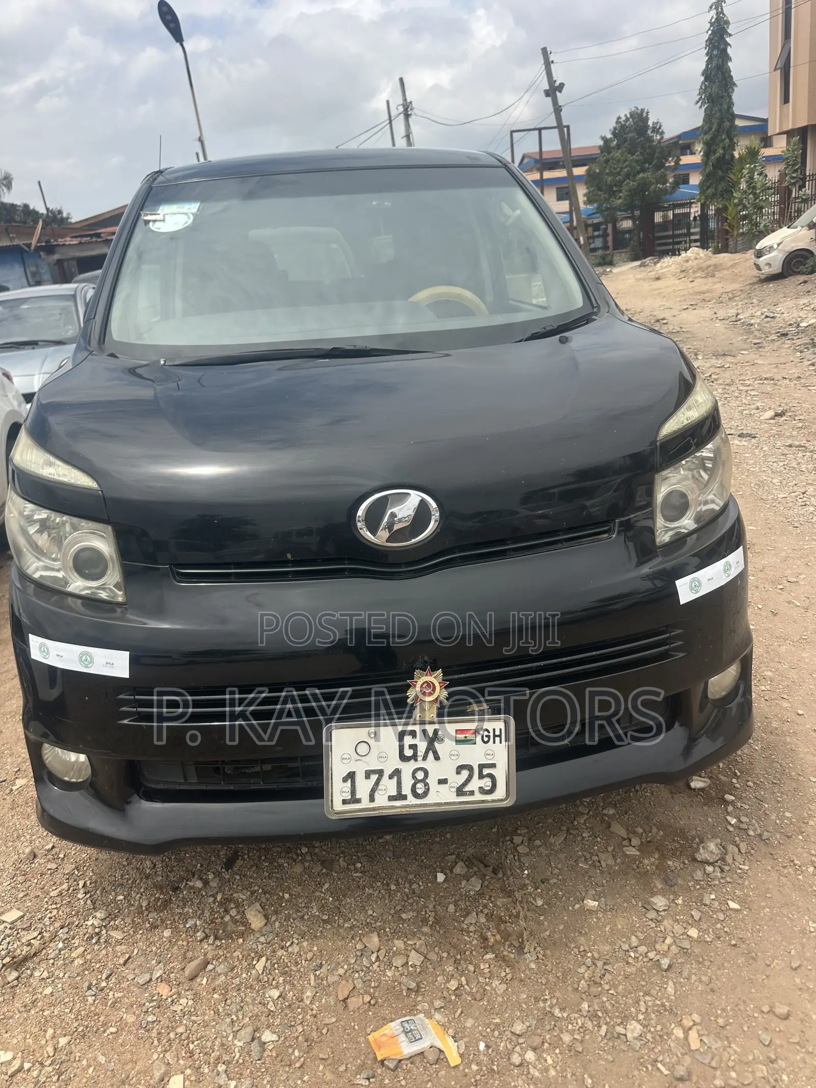 Toyota Voxy V 2WD 8-Seater 2010 Black