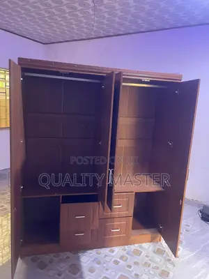 Wardrobe Very Strong