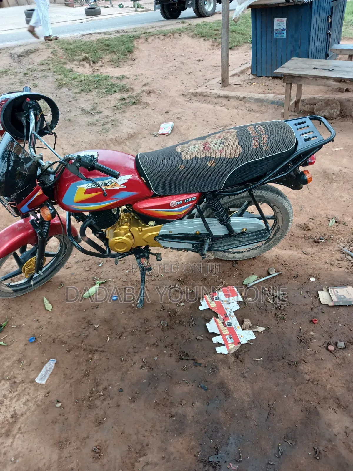 Bajaj Boxer 125 2025 Red