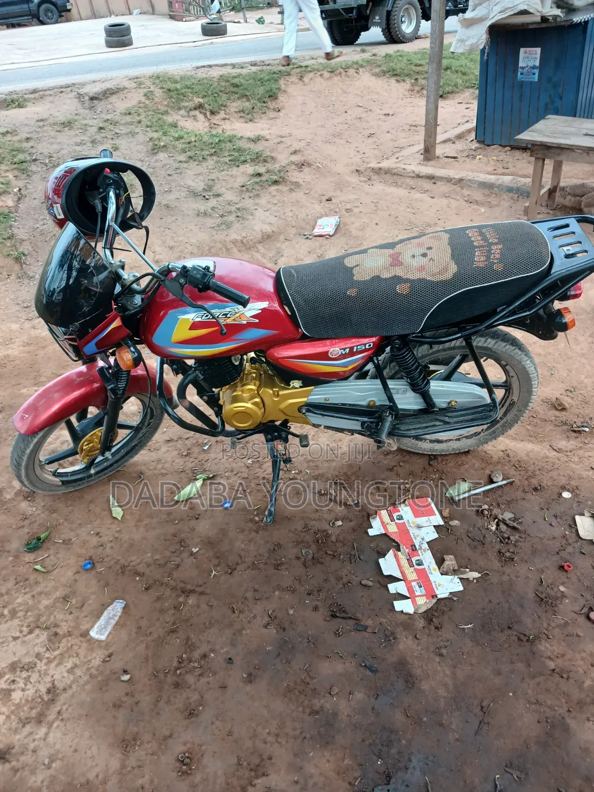 Bajaj Boxer 125 2025 Red