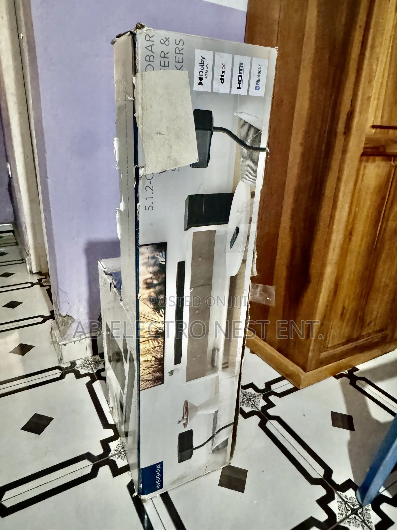 American Brand New Inbox Original Insignia Soundbar 5.1ch Big Sounds