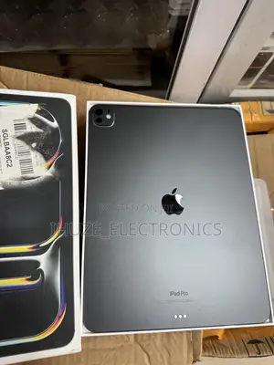 Apple iPad Pro 13 (2024) 256 GB Black