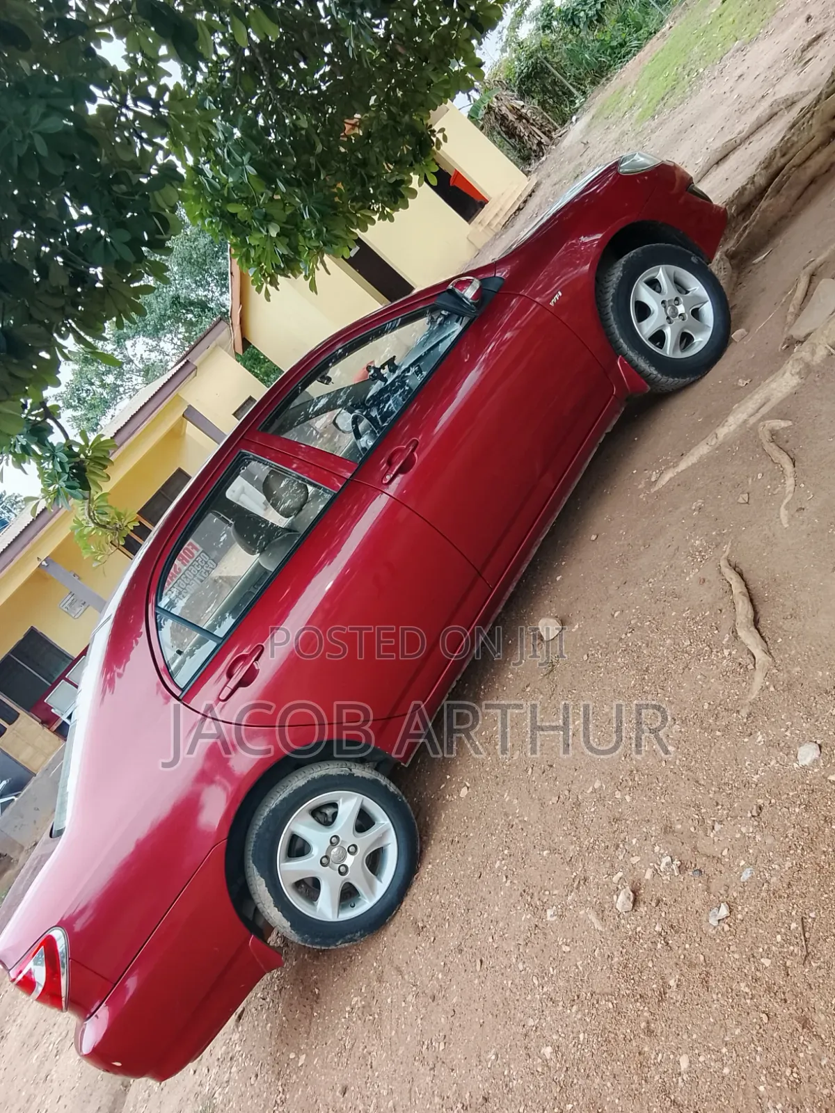 Toyota Corolla 2016 Red