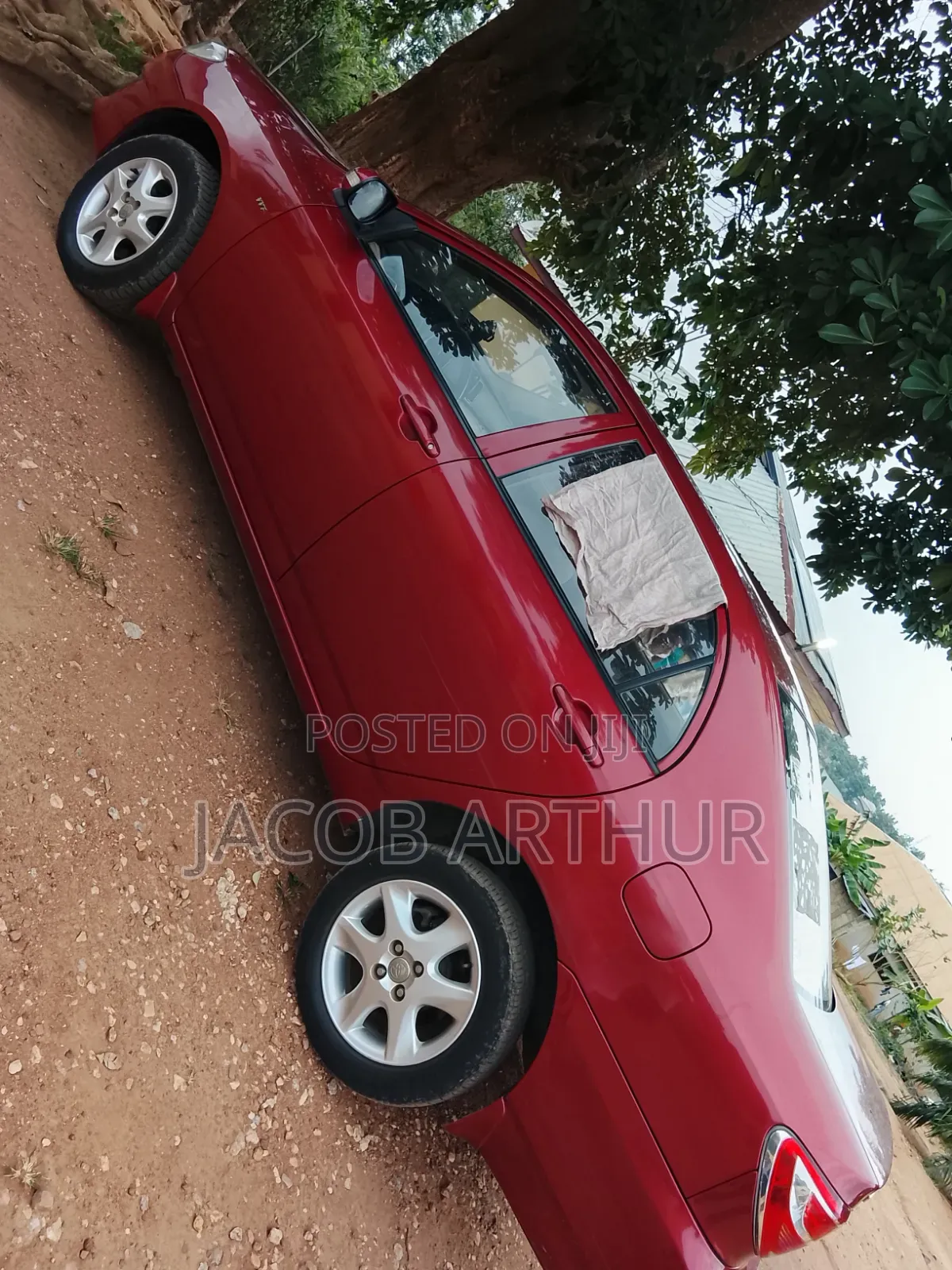 Toyota Corolla 2016 Red