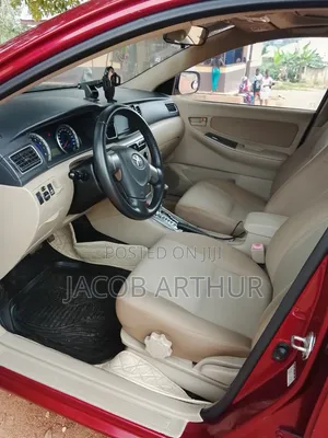 Toyota Corolla 2016 Red