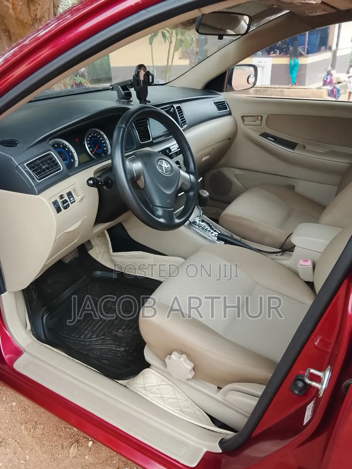 Toyota Corolla 2016 Red