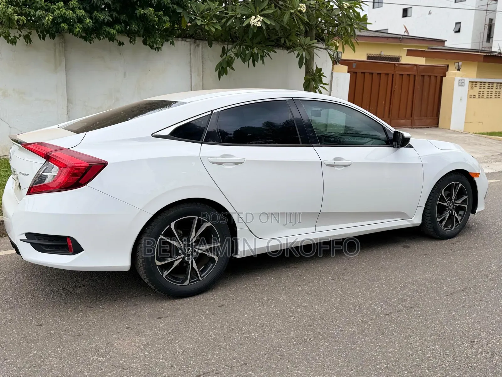 Honda Civic 2019 White