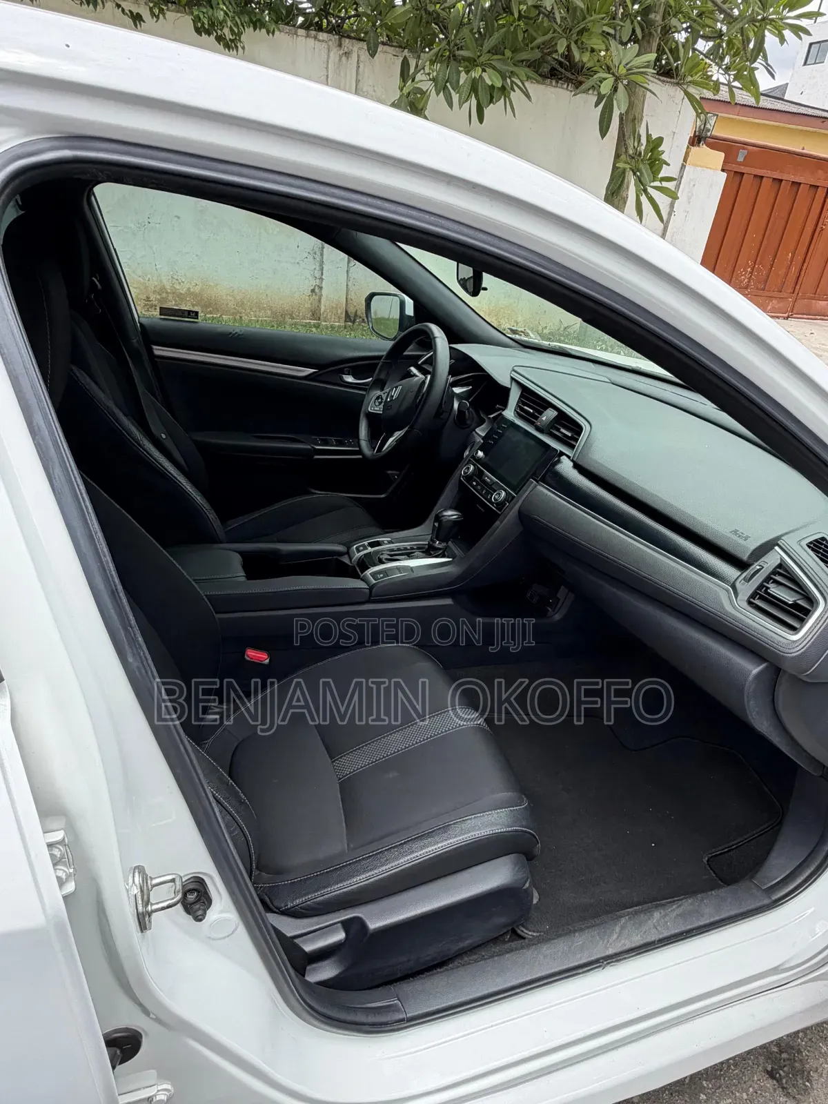 Honda Civic 2019 White