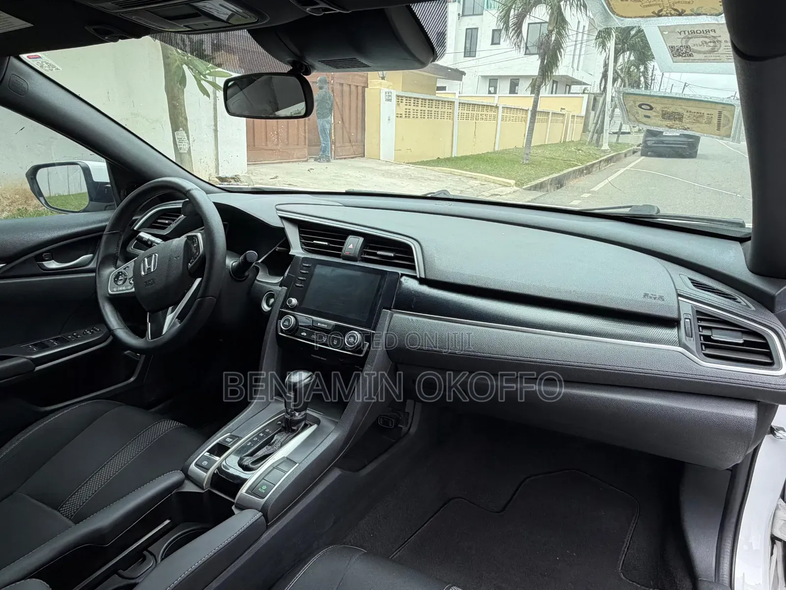Honda Civic 2019 White