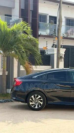 Honda Civic 2016 Black
