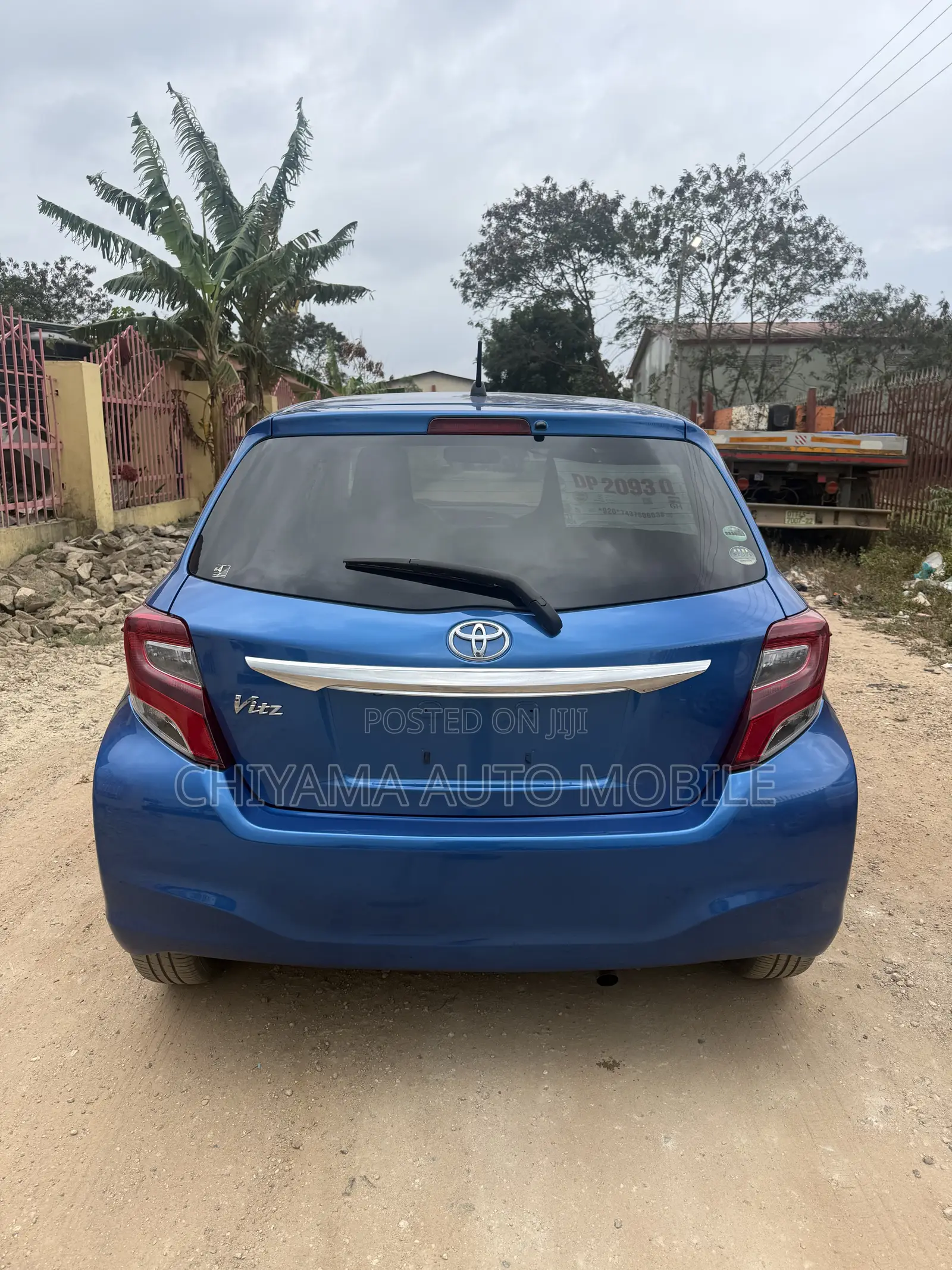 Toyota Vitz 2016 Blue