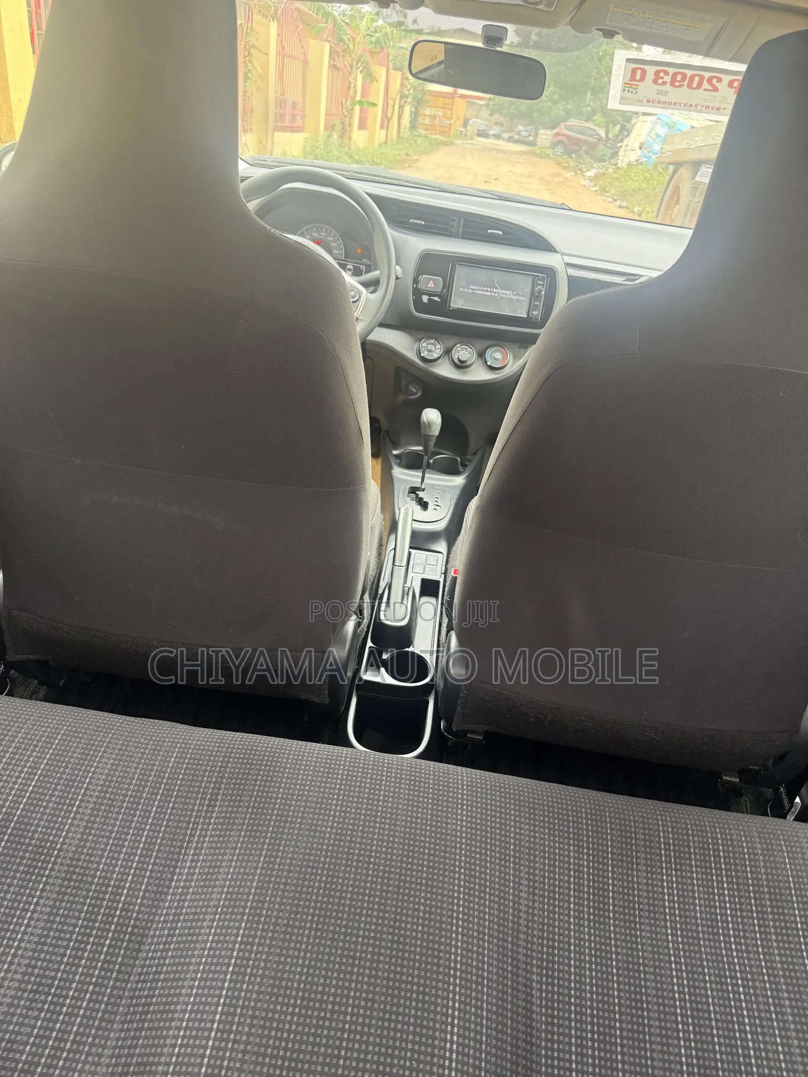Toyota Vitz 2016 Blue