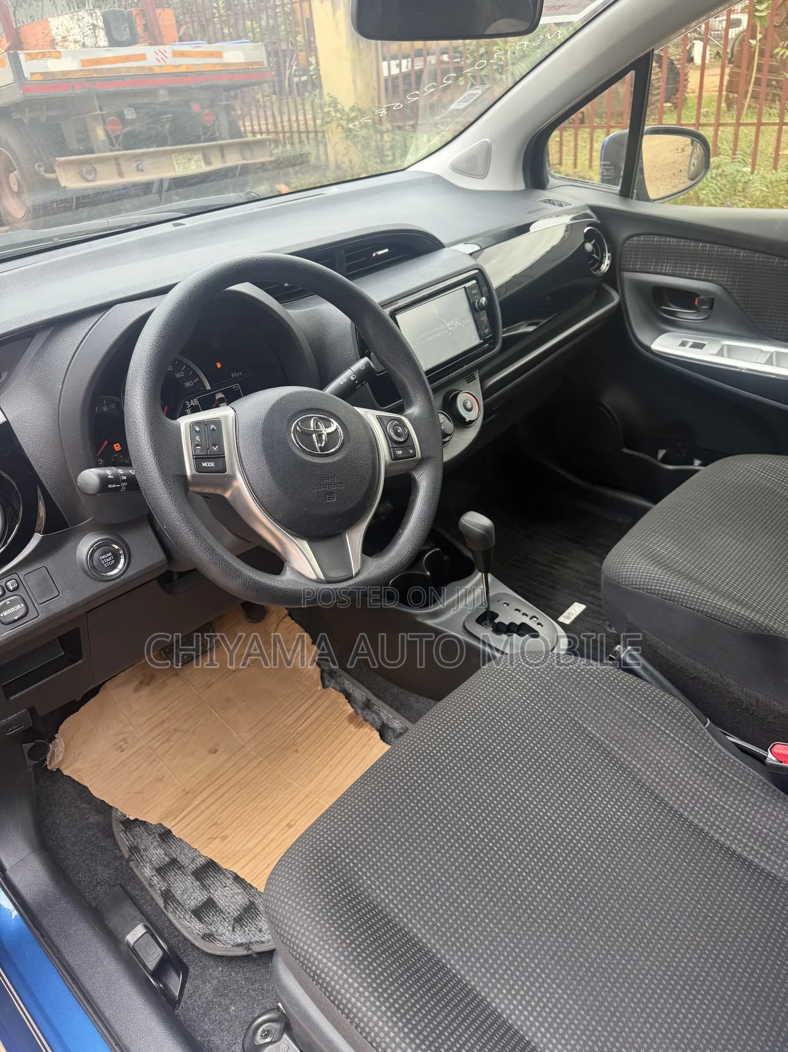 Toyota Vitz 2016 Blue