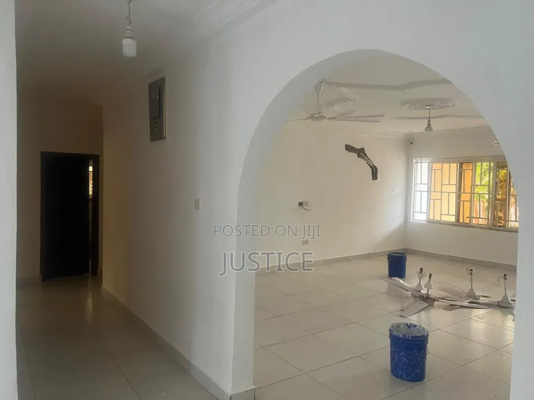 4bdrm House in Acp Pokuase for rent
