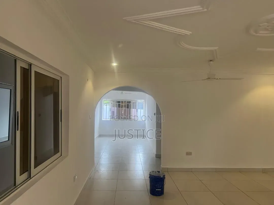 4bdrm House in Acp Pokuase for rent