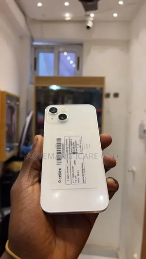 Apple iPhone 13 128 GB White