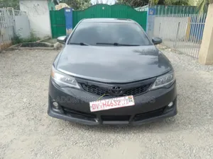 Toyota Camry 2012 Gray
