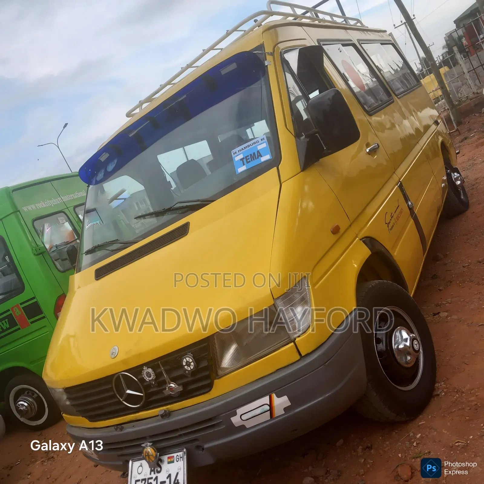 Mercedes-Benz Sprinter 2009 Yellow