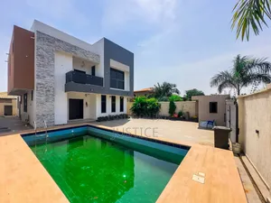 4bdrm Duplex in Nmai Dzon for sale