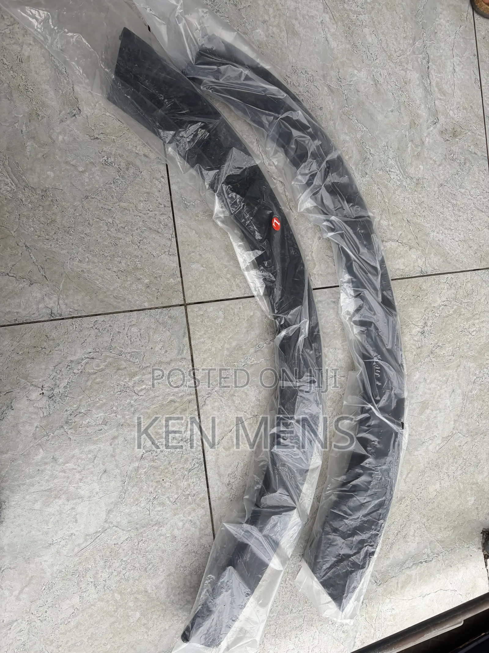 Kia Sportage Fender Moulding Available