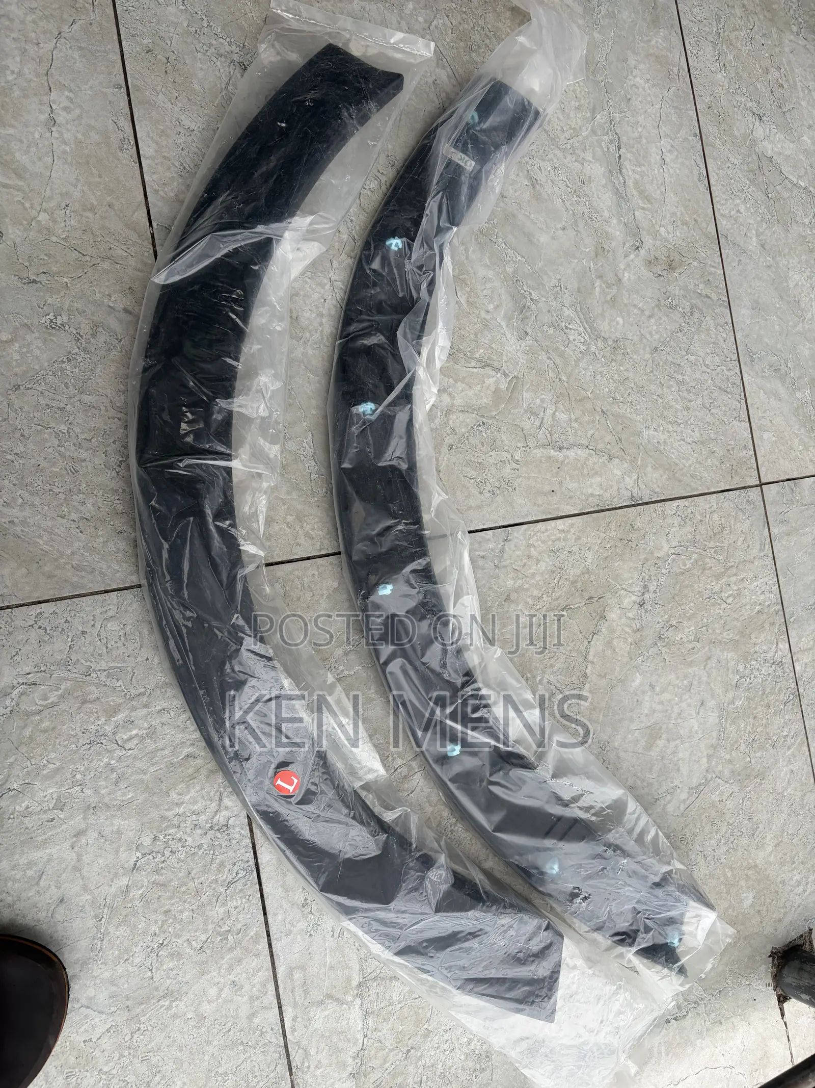 Kia Sportage Fender Moulding Available