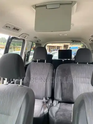 Toyota Voxy 2014 Black