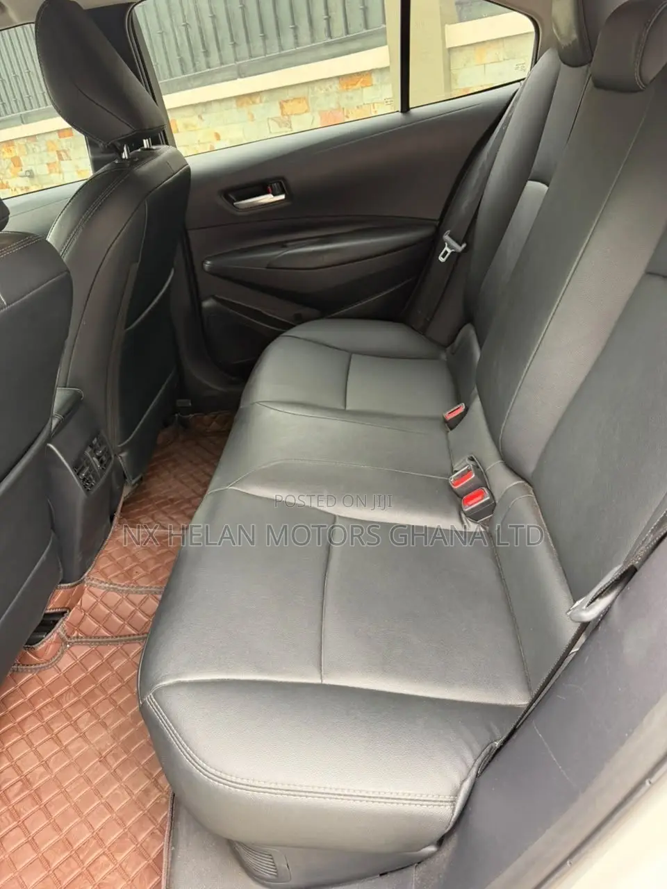 Toyota Corolla Hybrid LE AWD 2024 White