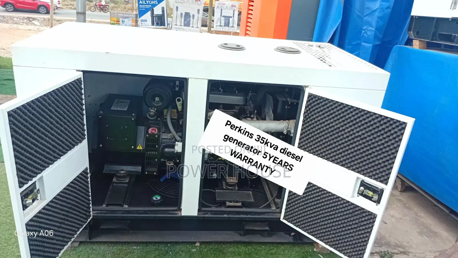 Heavy Duty Perkins 35KVA Diesel Generator