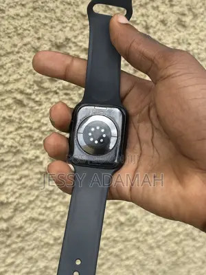 Apple Watch Series 8