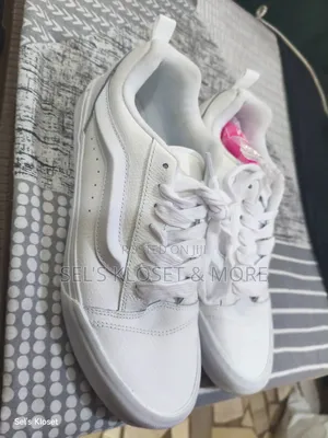 Vans Knu Skool
