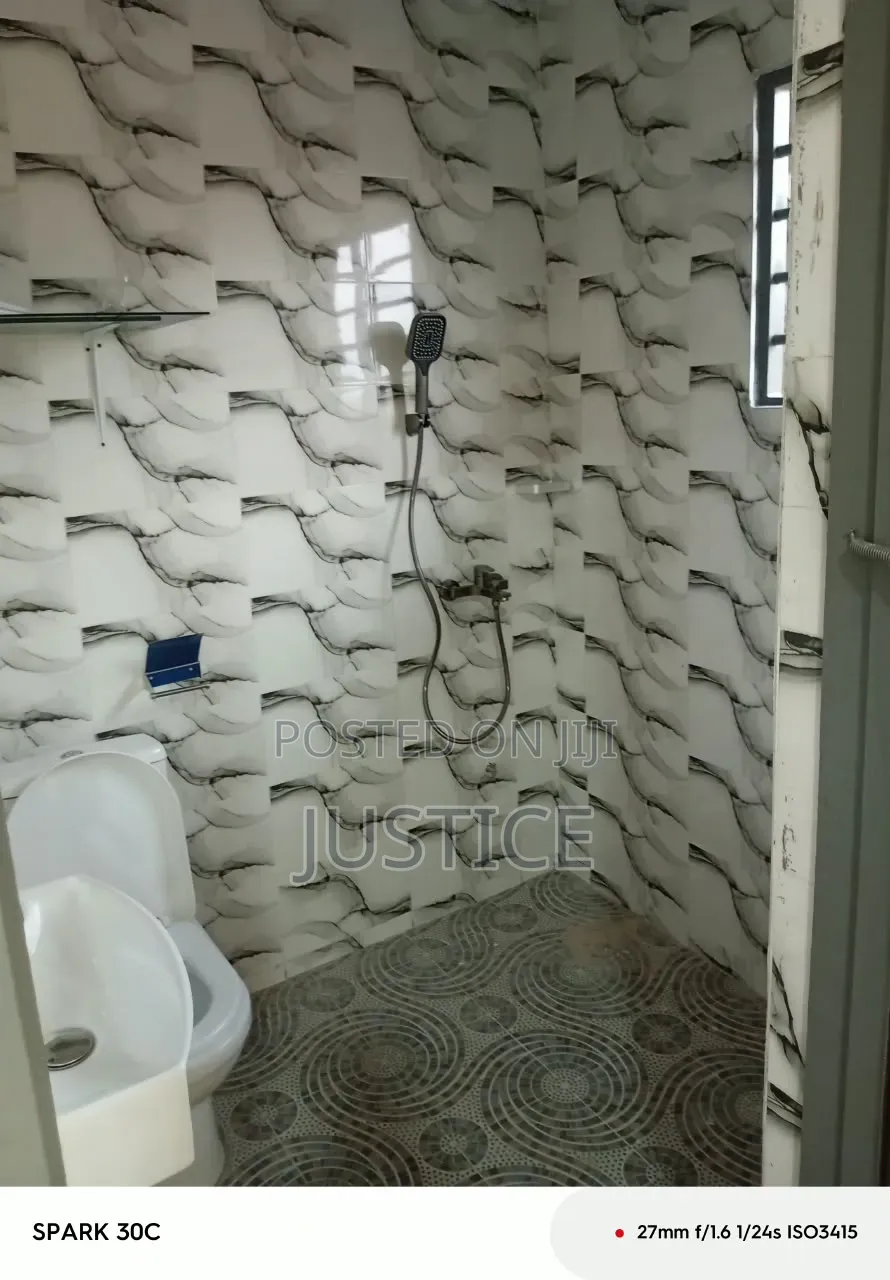 1bdrm Apartment in New Site Adenta for rent