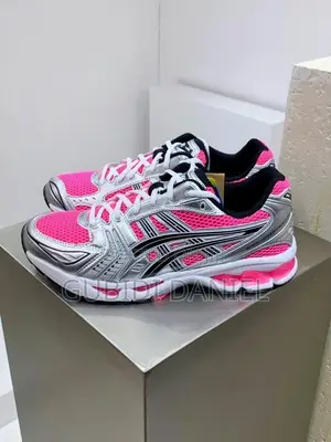 ASICS GEL-Kayano 14 in the 'Pink / Silver